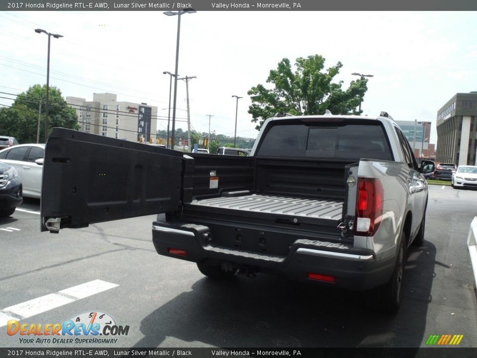 2017 Honda Ridgeline RTL-E AWD Lunar Silver Metallic / Black Photo #14