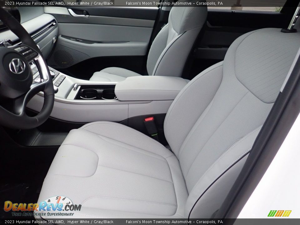 Front Seat of 2023 Hyundai Palisade SEL AWD Photo #11