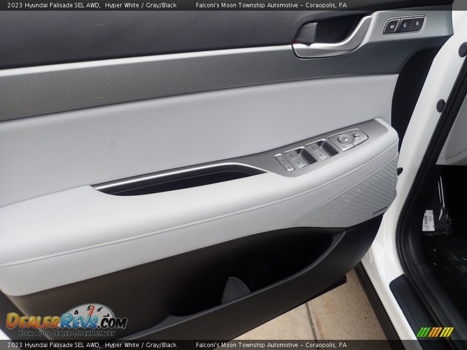 Door Panel of 2023 Hyundai Palisade SEL AWD Photo #14