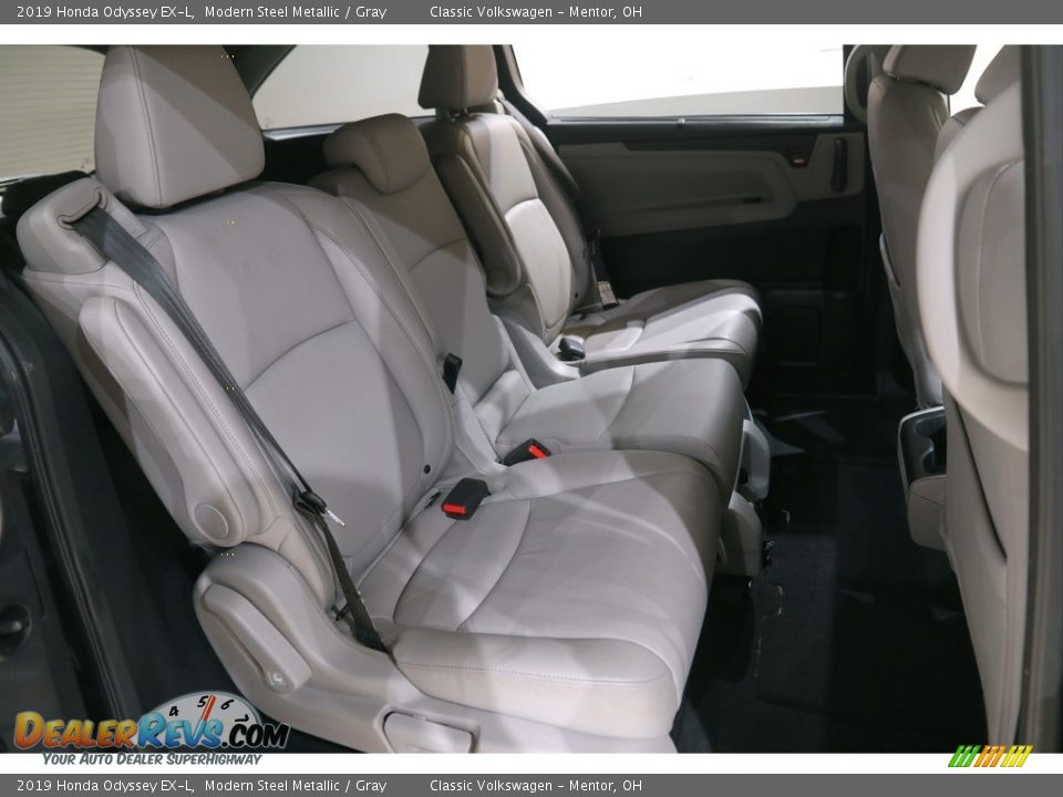 2019 Honda Odyssey EX-L Modern Steel Metallic / Gray Photo #16