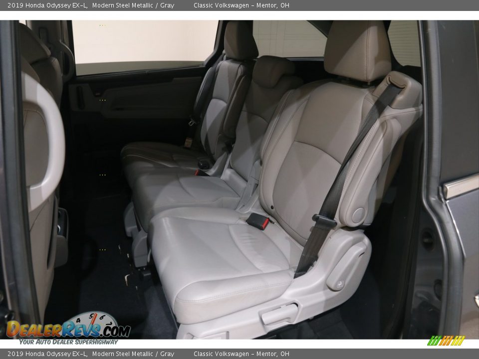 2019 Honda Odyssey EX-L Modern Steel Metallic / Gray Photo #17