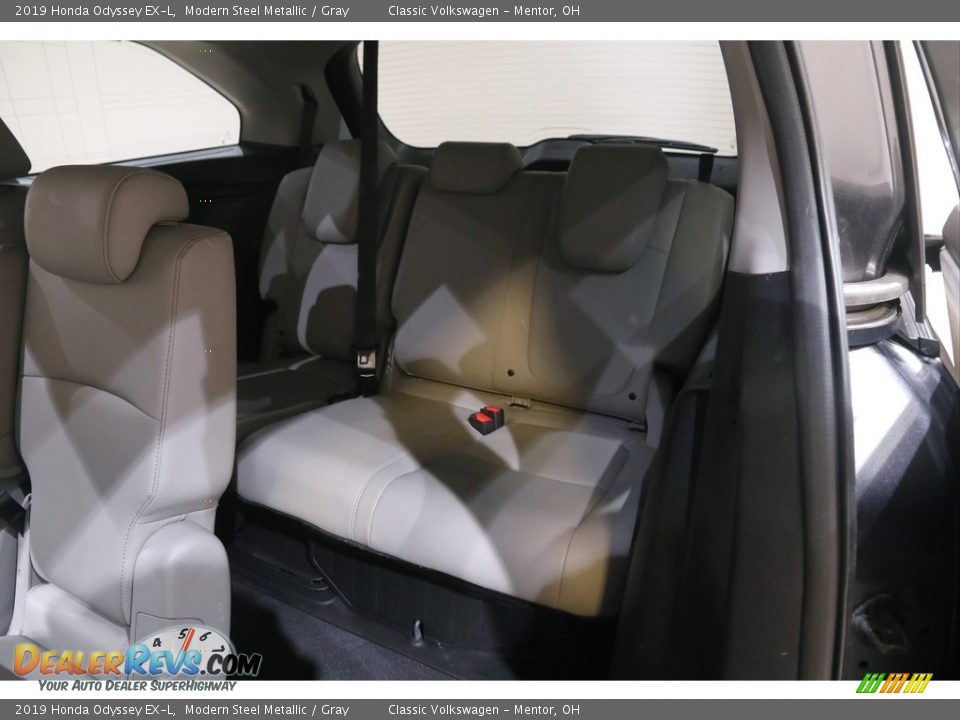 2019 Honda Odyssey EX-L Modern Steel Metallic / Gray Photo #18