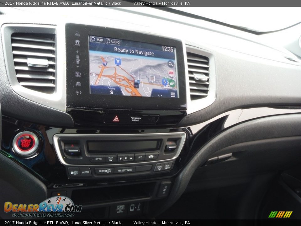 2017 Honda Ridgeline RTL-E AWD Lunar Silver Metallic / Black Photo #24