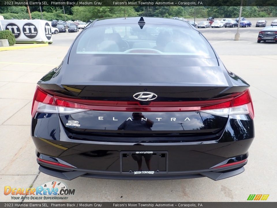 2023 Hyundai Elantra SEL Phantom Black / Medium Gray Photo #3