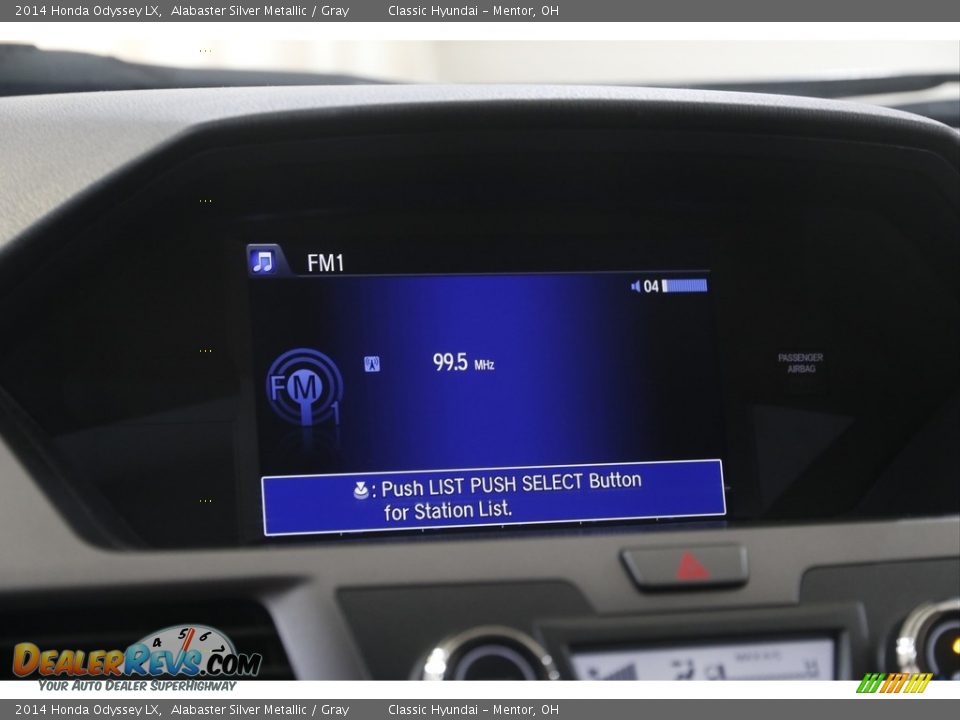 2014 Honda Odyssey LX Alabaster Silver Metallic / Gray Photo #11