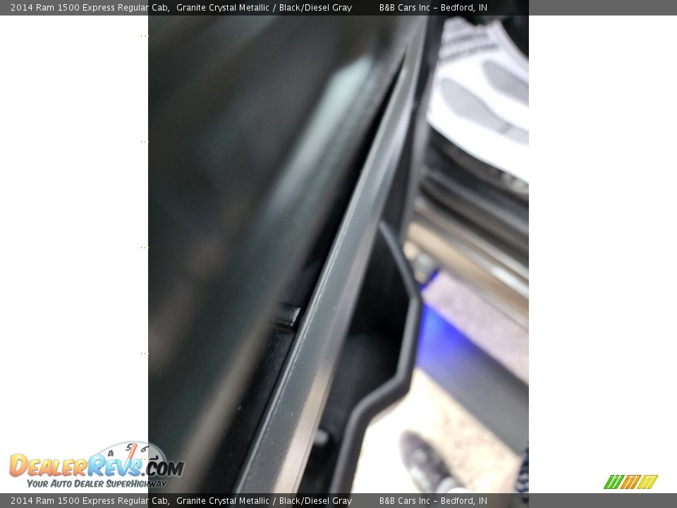 2014 Ram 1500 Express Regular Cab Granite Crystal Metallic / Black/Diesel Gray Photo #25