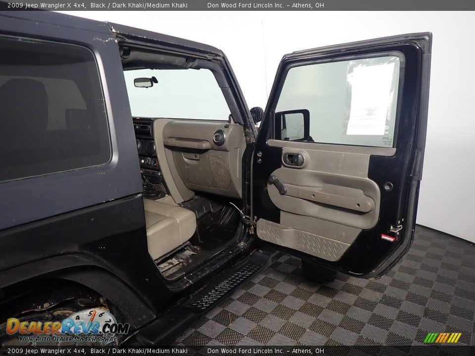 2009 Jeep Wrangler X 4x4 Black / Dark Khaki/Medium Khaki Photo #24