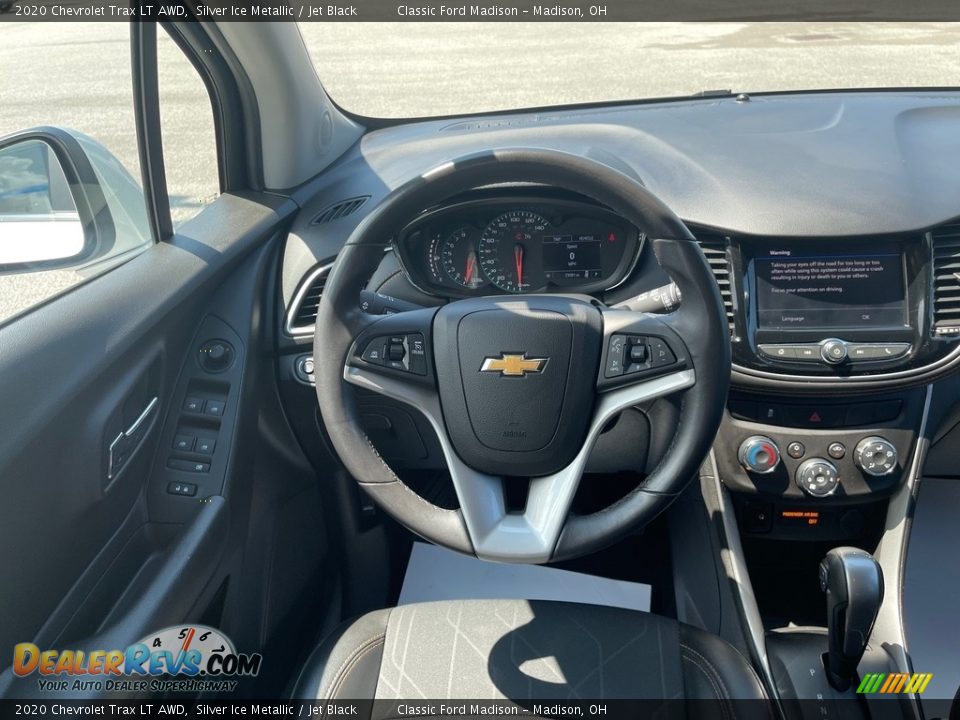 2020 Chevrolet Trax LT AWD Silver Ice Metallic / Jet Black Photo #9