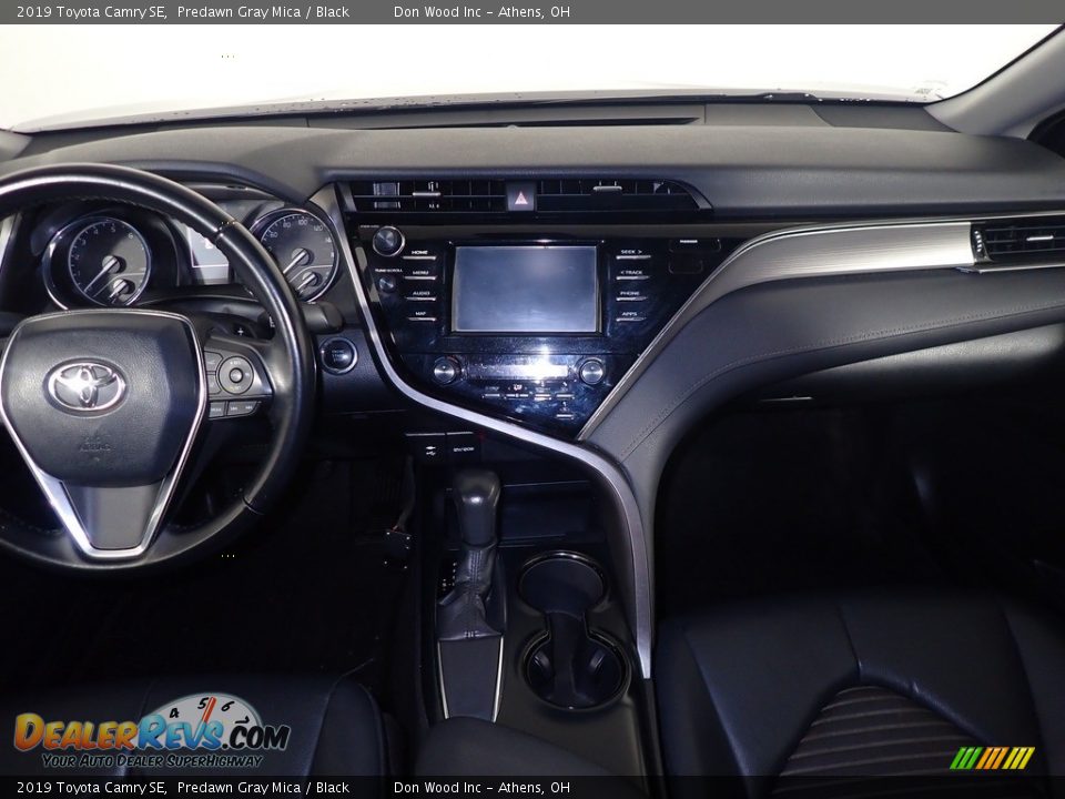 2019 Toyota Camry SE Predawn Gray Mica / Black Photo #25