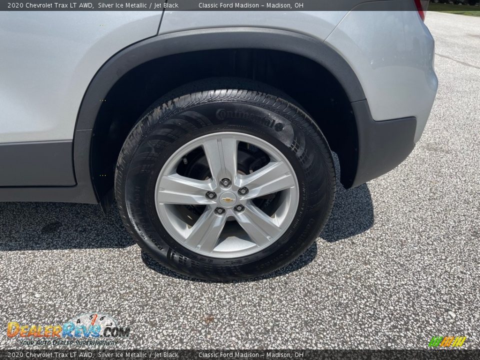 2020 Chevrolet Trax LT AWD Silver Ice Metallic / Jet Black Photo #16