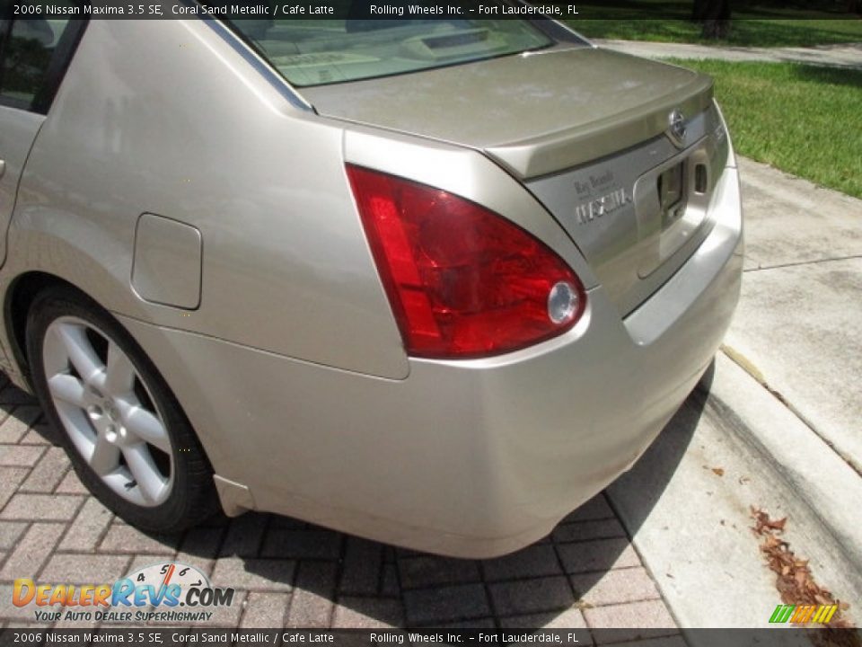 2006 Nissan Maxima 3.5 SE Coral Sand Metallic / Cafe Latte Photo #30