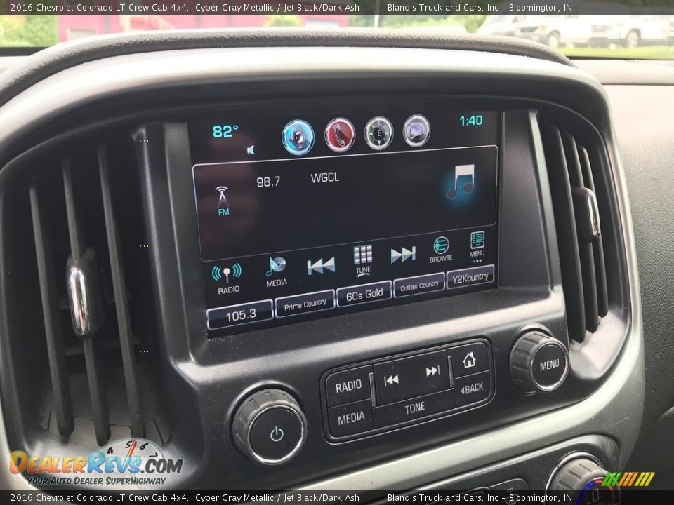 Controls of 2016 Chevrolet Colorado LT Crew Cab 4x4 Photo #22