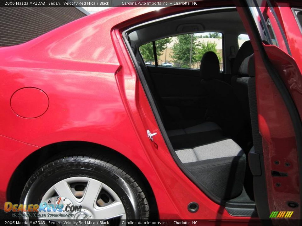 2006 Mazda MAZDA3 i Sedan Velocity Red Mica / Black Photo #23