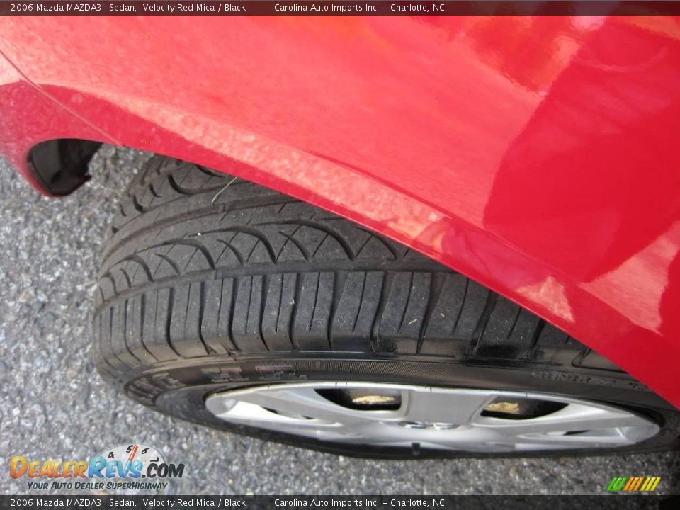 2006 Mazda MAZDA3 i Sedan Velocity Red Mica / Black Photo #26