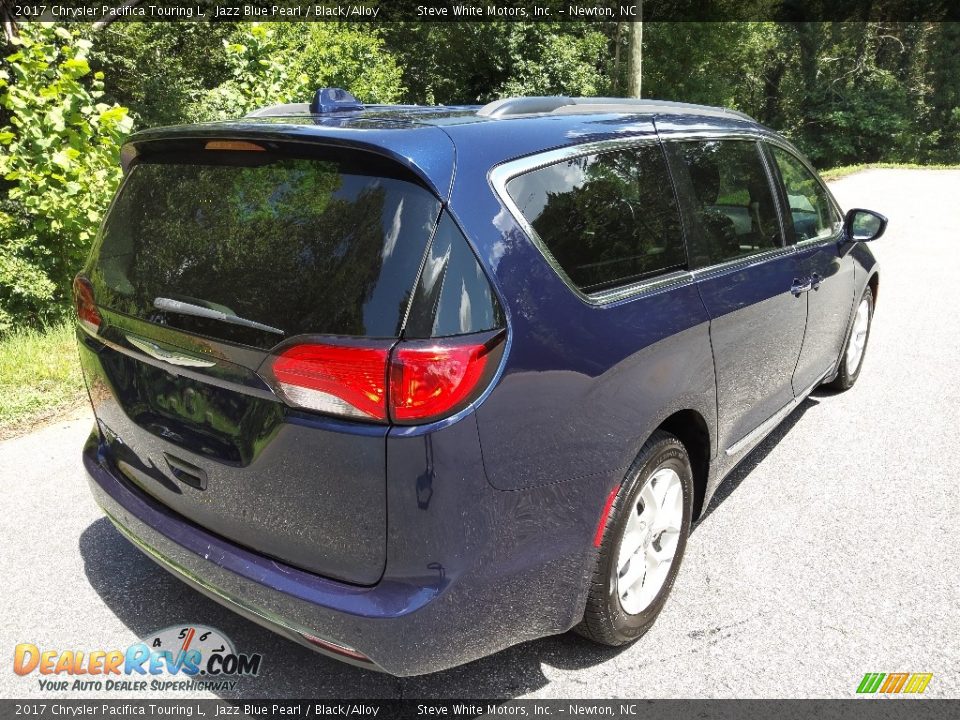 2017 Chrysler Pacifica Touring L Jazz Blue Pearl / Black/Alloy Photo #13