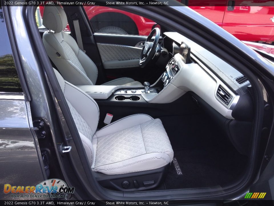 Front Seat of 2022 Genesis G70 3.3T AWD Photo #17