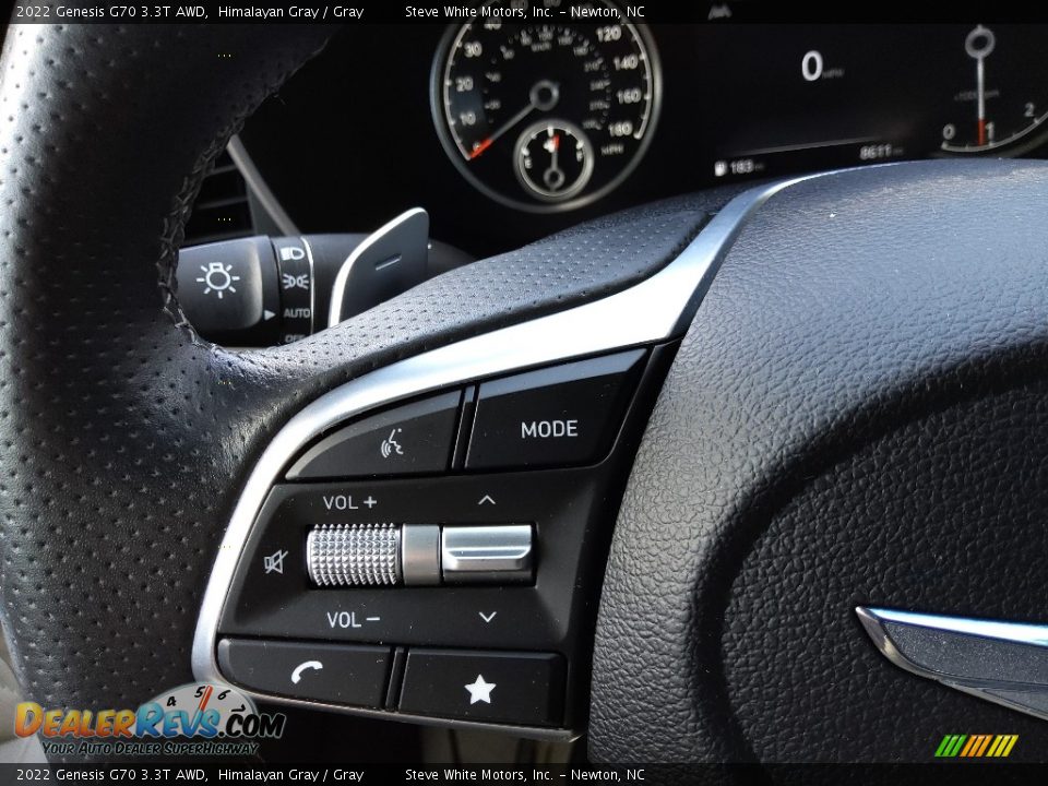 2022 Genesis G70 3.3T AWD Steering Wheel Photo #19