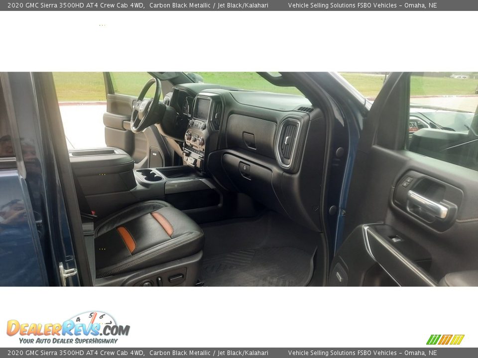 2020 GMC Sierra 3500HD AT4 Crew Cab 4WD Carbon Black Metallic / Jet Black/Kalahari Photo #9
