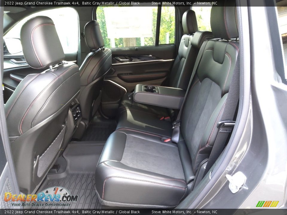 Rear Seat of 2022 Jeep Grand Cherokee Trailhawk 4x4 Photo #15