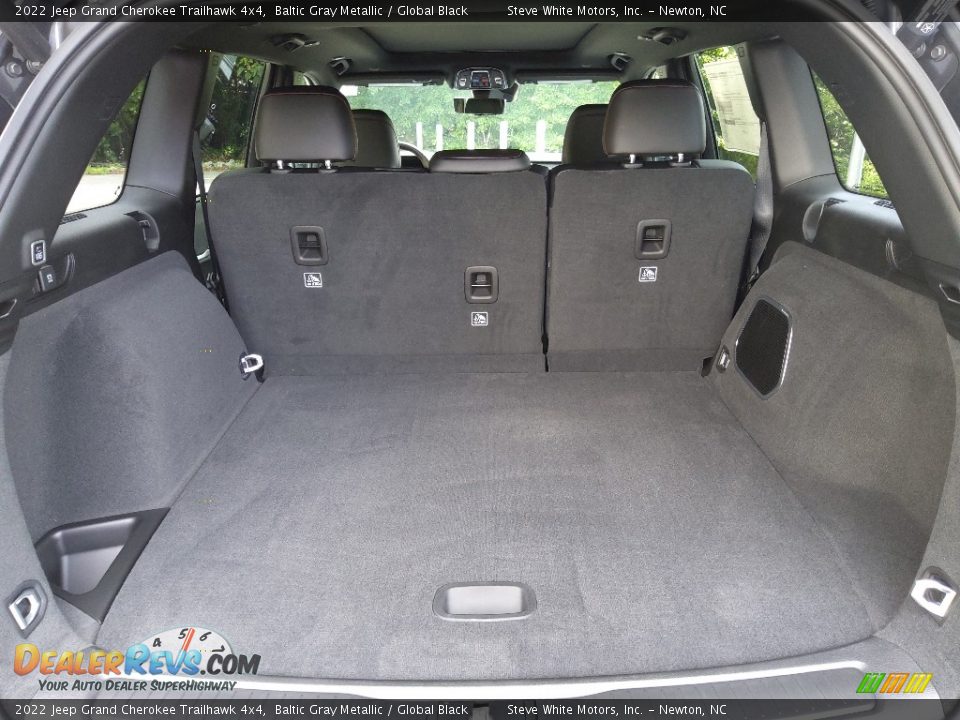 2022 Jeep Grand Cherokee Trailhawk 4x4 Trunk Photo #17