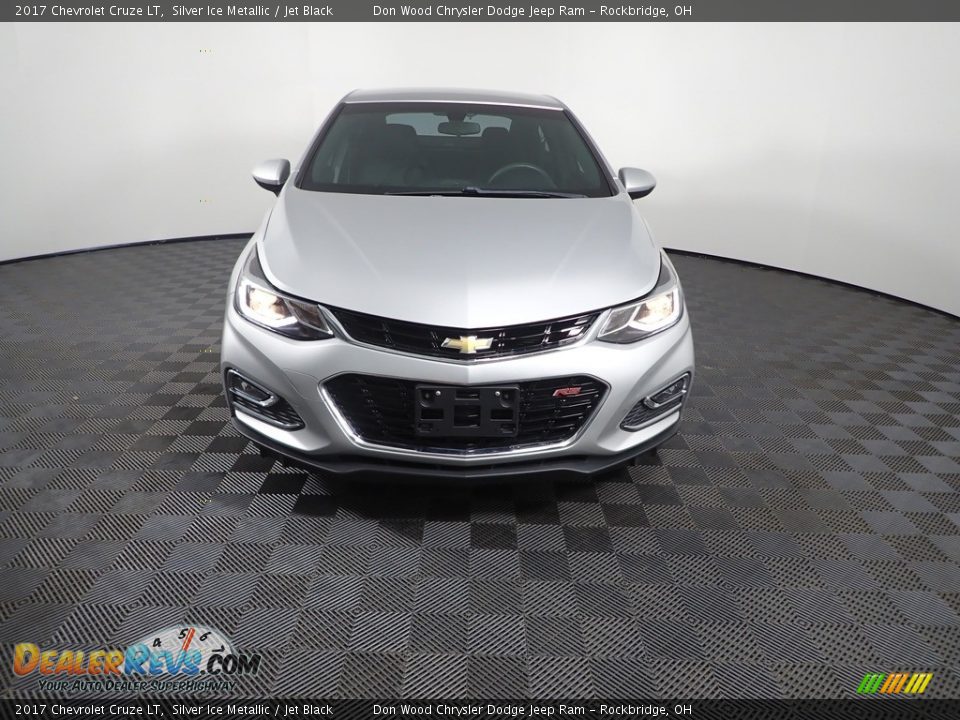 2017 Chevrolet Cruze LT Silver Ice Metallic / Jet Black Photo #4