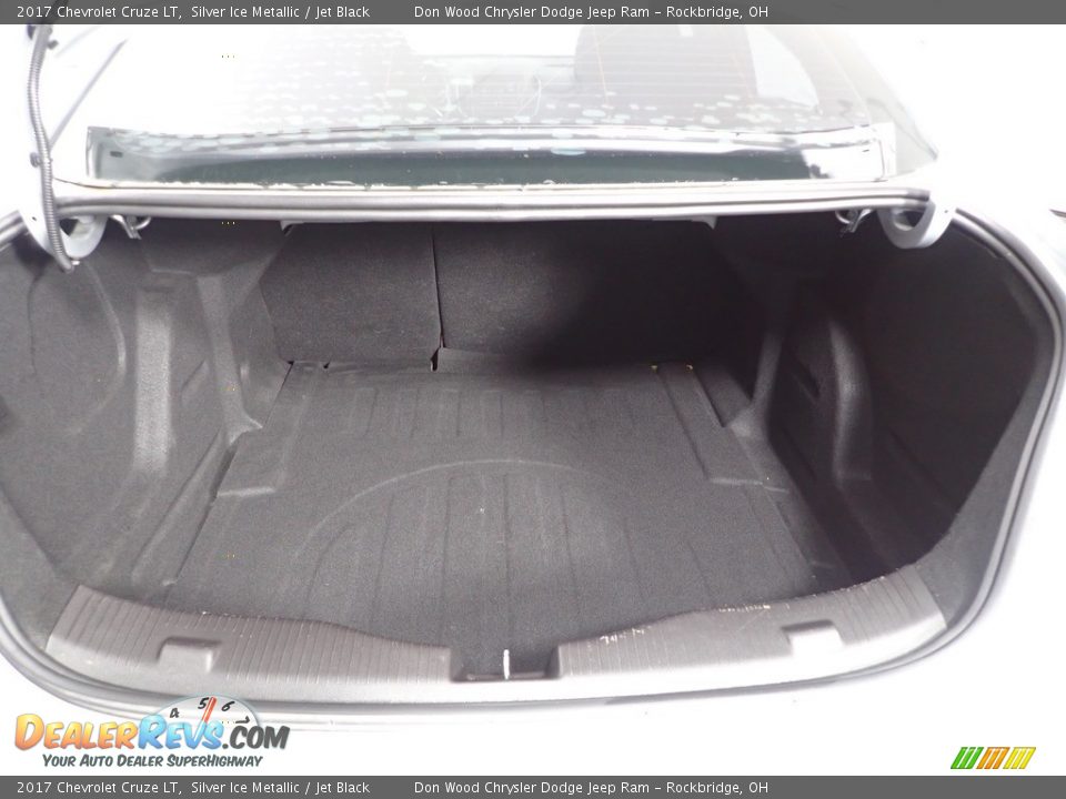 2017 Chevrolet Cruze LT Silver Ice Metallic / Jet Black Photo #10