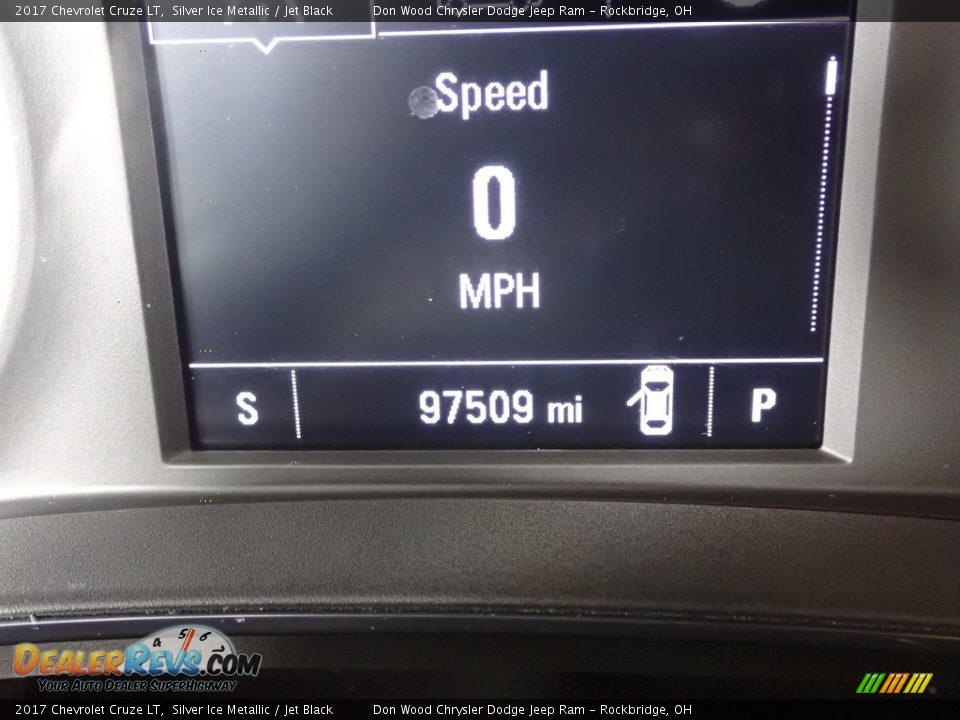 2017 Chevrolet Cruze LT Silver Ice Metallic / Jet Black Photo #30