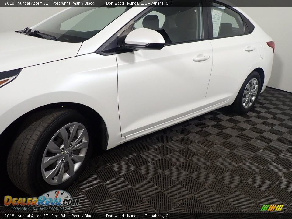 2018 Hyundai Accent SE Frost White Pearl / Black Photo #10