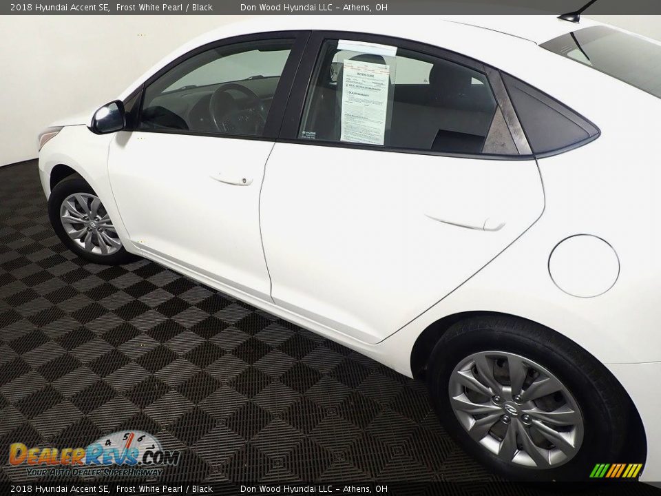 2018 Hyundai Accent SE Frost White Pearl / Black Photo #18