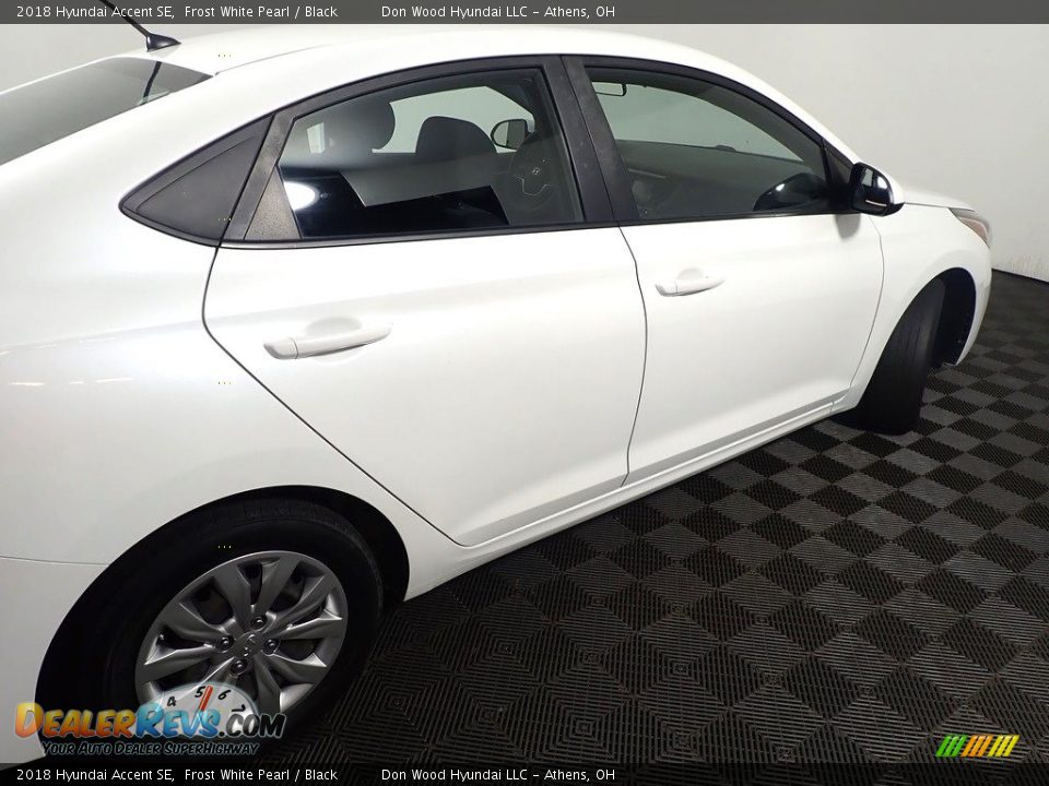2018 Hyundai Accent SE Frost White Pearl / Black Photo #19