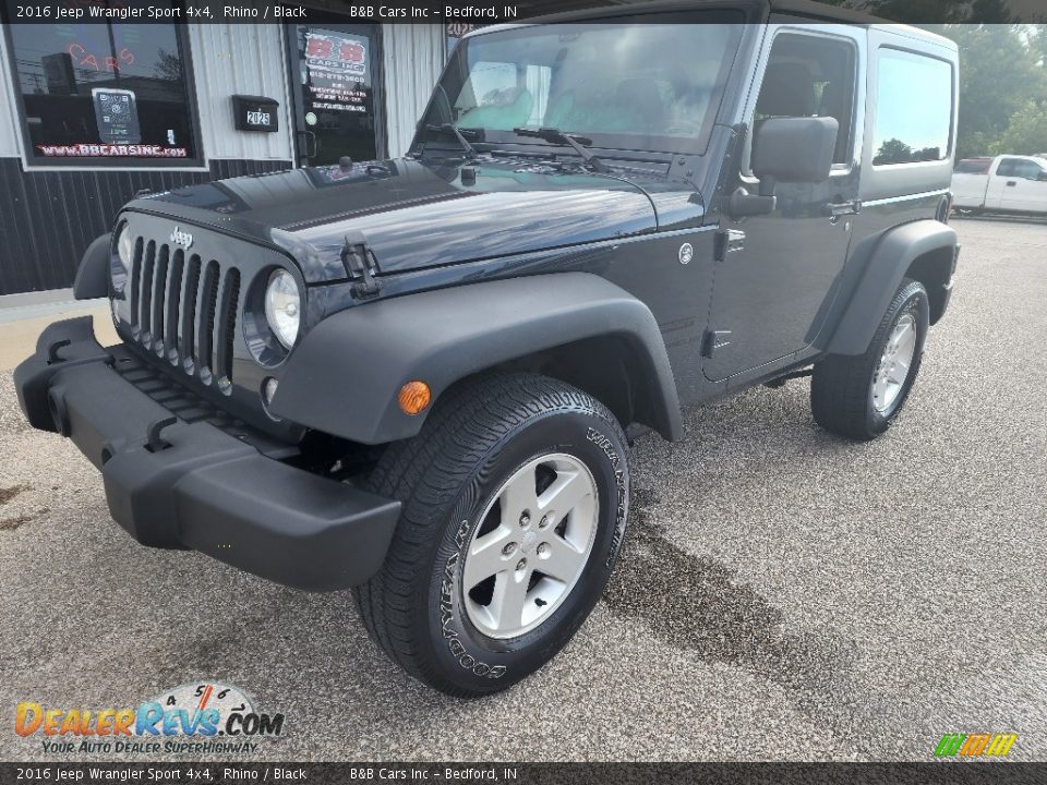 2016 Jeep Wrangler Sport 4x4 Rhino / Black Photo #22