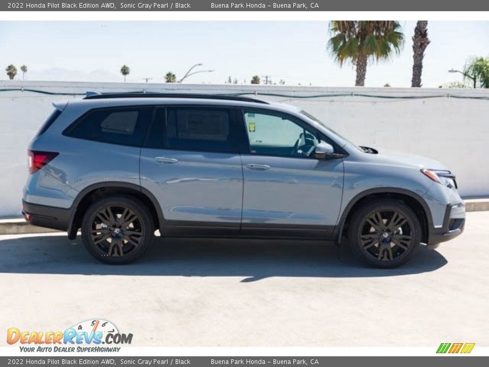 2022 Honda Pilot Black Edition AWD Sonic Gray Pearl / Black Photo #8