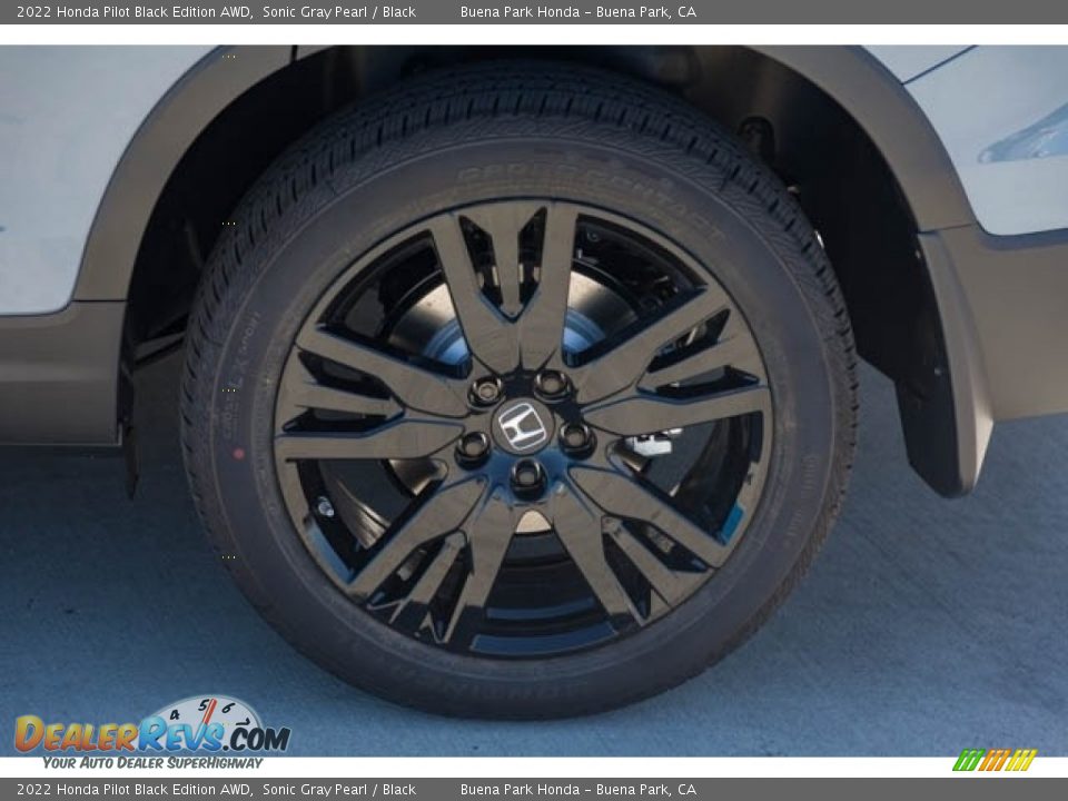 2022 Honda Pilot Black Edition AWD Wheel Photo #12