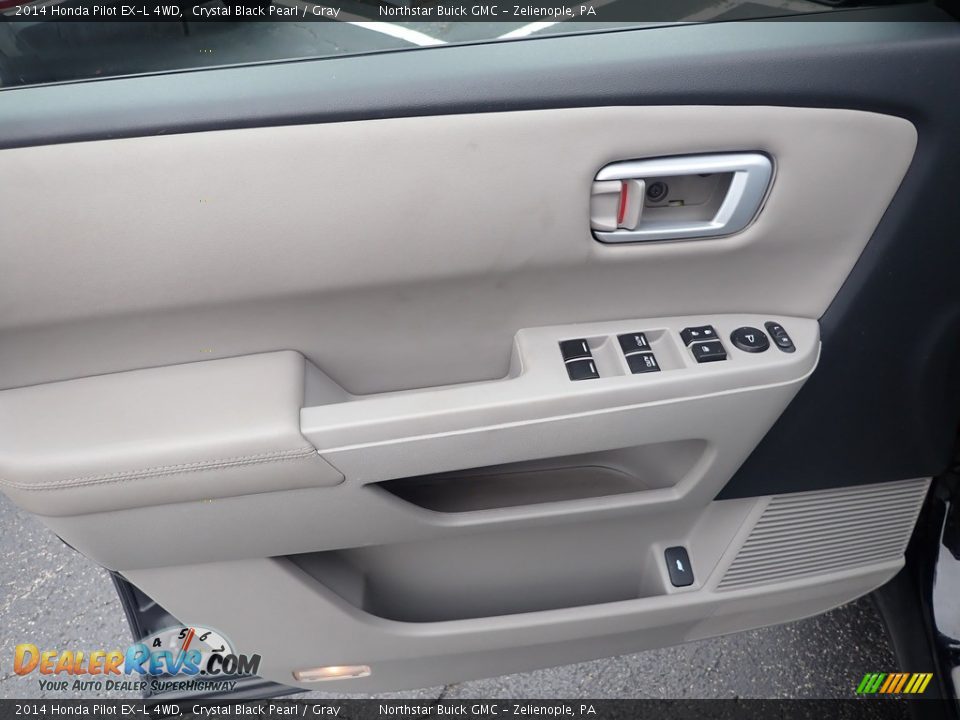 Door Panel of 2014 Honda Pilot EX-L 4WD Photo #23