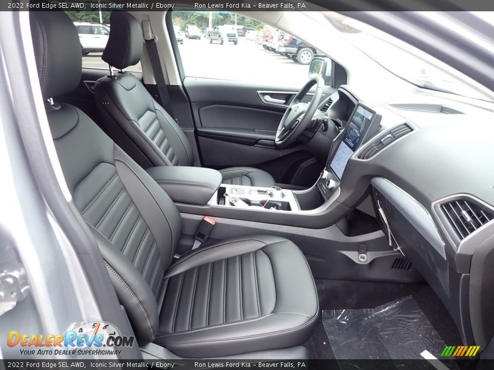 Front Seat of 2022 Ford Edge SEL AWD Photo #11