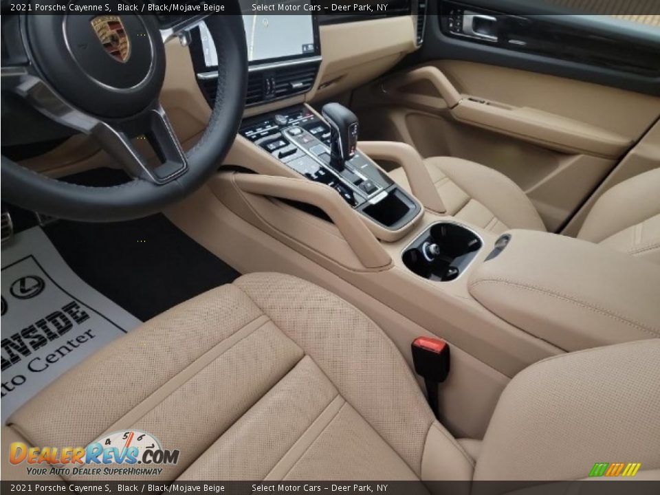 Black/Mojave Beige Interior - 2021 Porsche Cayenne S Photo #6
