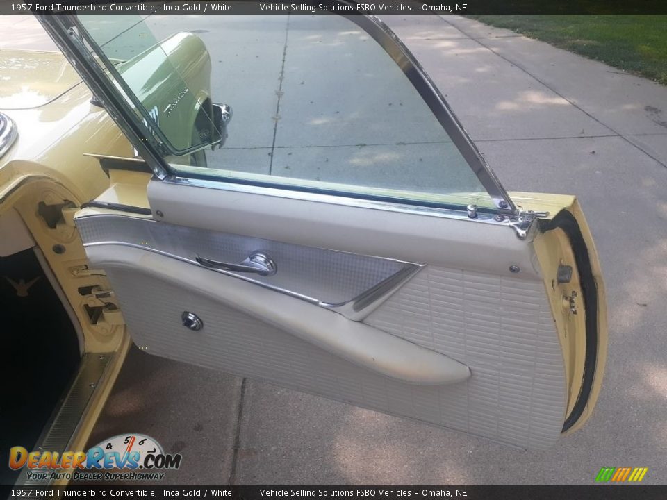 Door Panel of 1957 Ford Thunderbird Convertible Photo #13