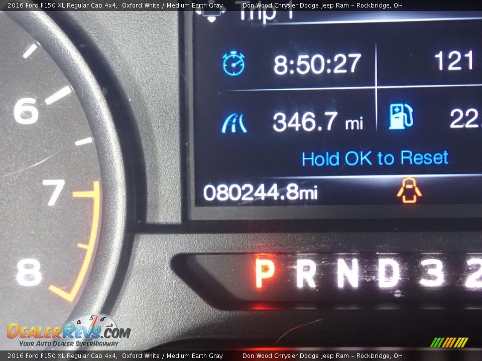 2016 Ford F150 XL Regular Cab 4x4 Oxford White / Medium Earth Gray Photo #23