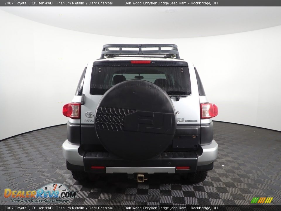 2007 Toyota FJ Cruiser 4WD Titanium Metallic / Dark Charcoal Photo #5