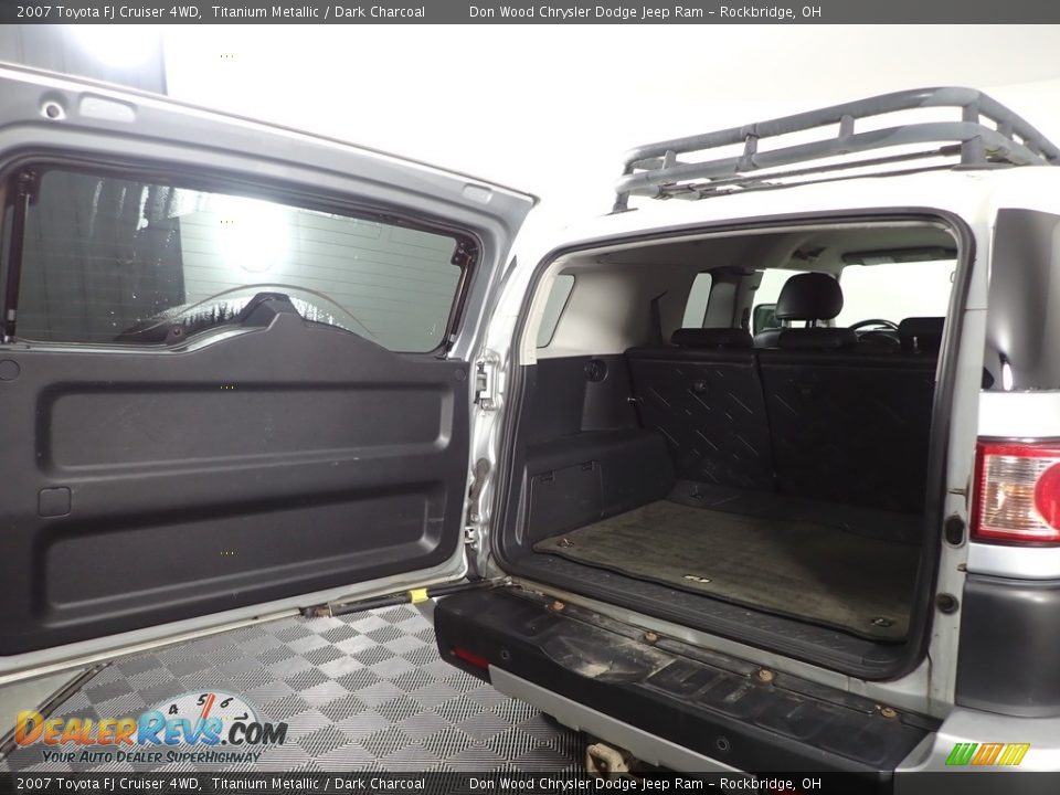 2007 Toyota FJ Cruiser 4WD Titanium Metallic / Dark Charcoal Photo #6
