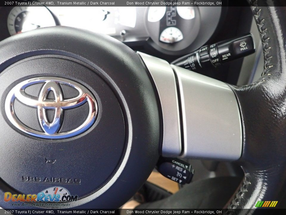 2007 Toyota FJ Cruiser 4WD Titanium Metallic / Dark Charcoal Photo #15