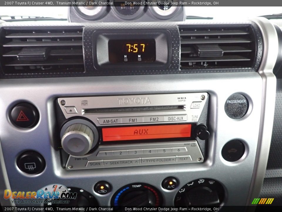 2007 Toyota FJ Cruiser 4WD Titanium Metallic / Dark Charcoal Photo #18