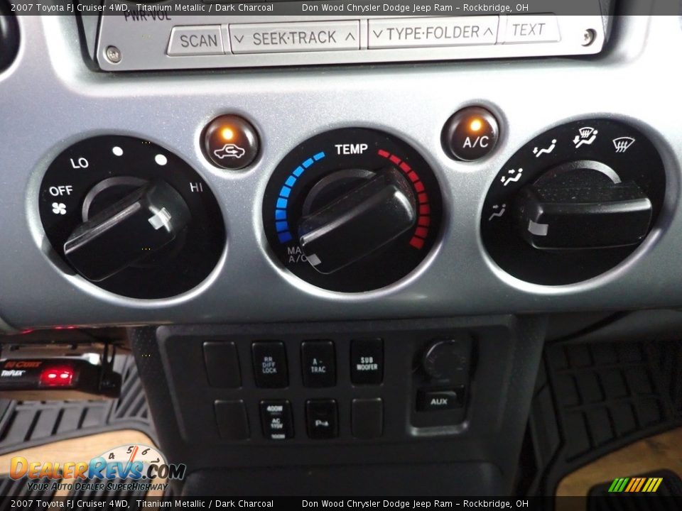 2007 Toyota FJ Cruiser 4WD Titanium Metallic / Dark Charcoal Photo #19