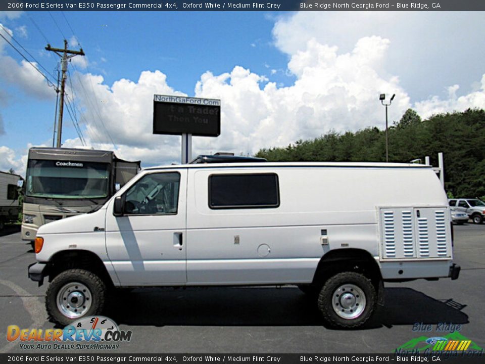 2006 Ford E Series Van E350 Passenger Commercial 4x4 Oxford White / Medium Flint Grey Photo #2