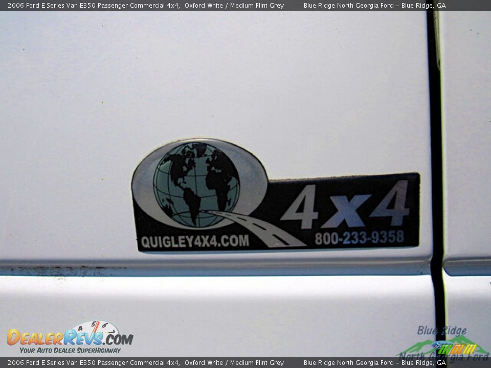 2006 Ford E Series Van E350 Passenger Commercial 4x4 Oxford White / Medium Flint Grey Photo #23