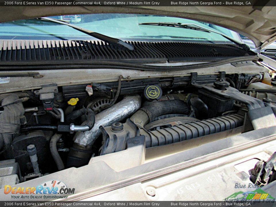 2006 Ford E Series Van E350 Passenger Commercial 4x4 Oxford White / Medium Flint Grey Photo #24