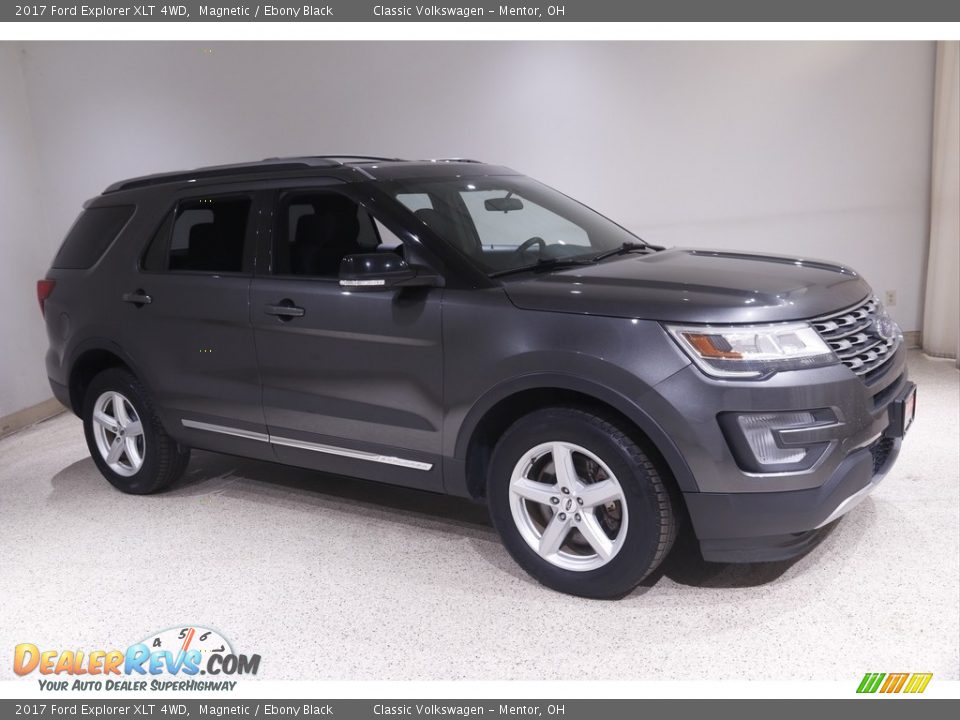 2017 Ford Explorer XLT 4WD Magnetic / Ebony Black Photo #1