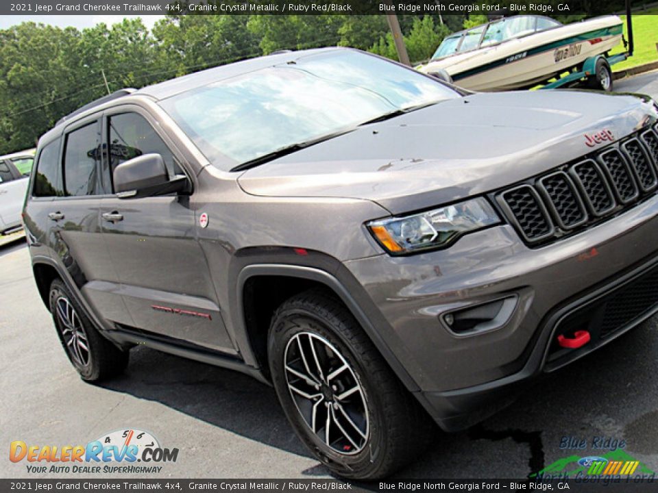 2021 Jeep Grand Cherokee Trailhawk 4x4 Granite Crystal Metallic / Ruby Red/Black Photo #27