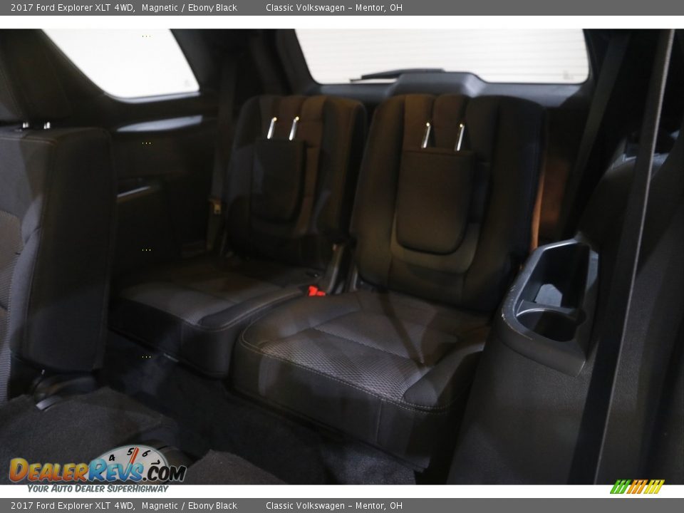 2017 Ford Explorer XLT 4WD Magnetic / Ebony Black Photo #19