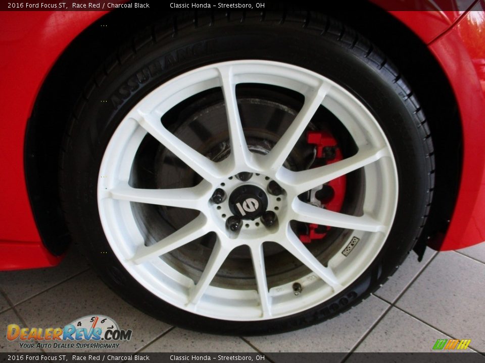 2016 Ford Focus ST Race Red / Charcoal Black Photo #5